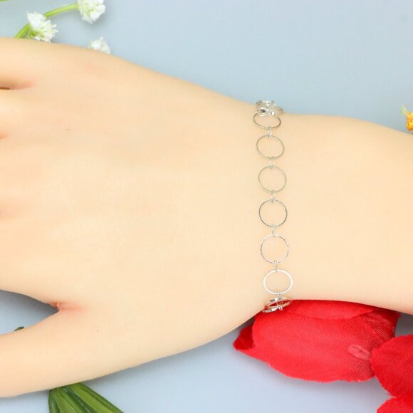 "Elegant & Trendy Bracelet, A Perfect Gift for Women, Thoughtful, EVCH1623 - Picture 8 of 10